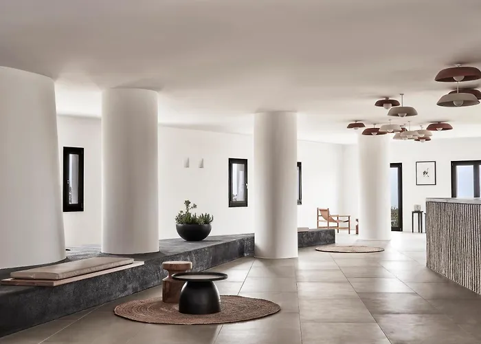 Orama Hotel&spa Fira (Santorini)