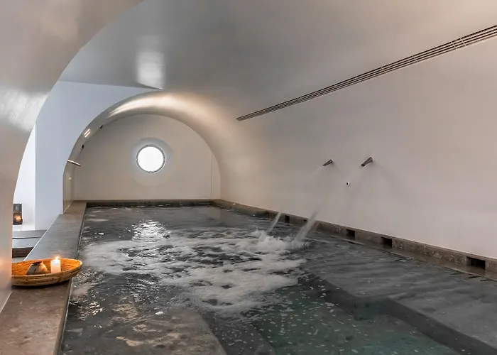 Orama Hotel&spa 5* Fira (Santorini)