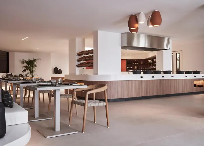 Orama & 5* サントリーニ