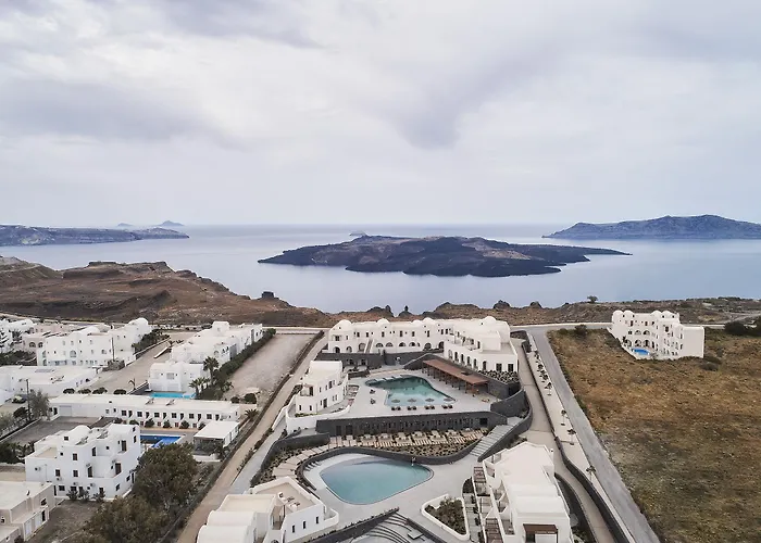 Orama & ホテル サントリーニ