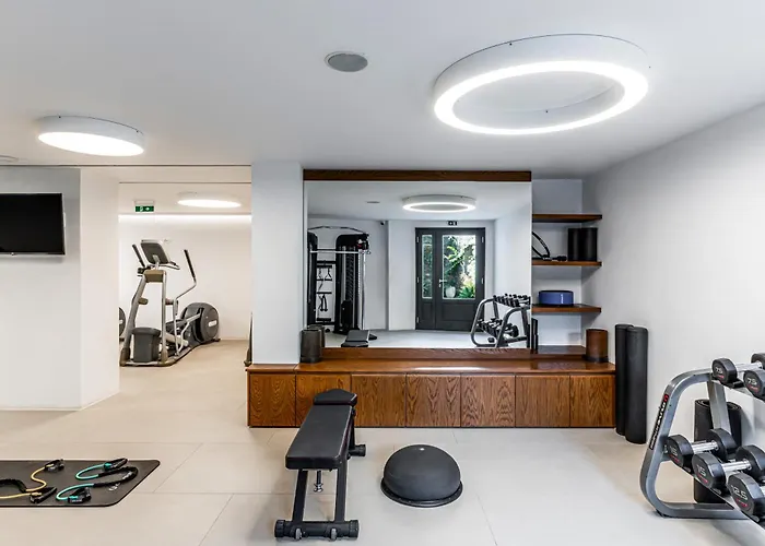 Orama & 5* Fira (Santorini)