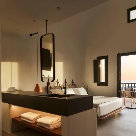 Orama & Fira (Santorini)