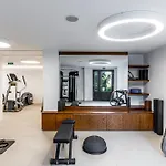 Orama & 5* Fira (Santorini)